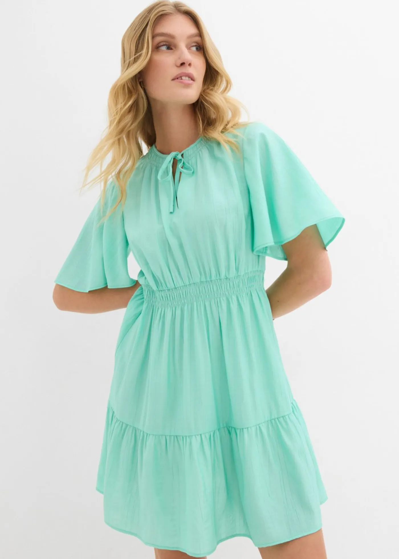 Sale Vestido corto de mezcla de viscosa fluida Mujer Vestidos