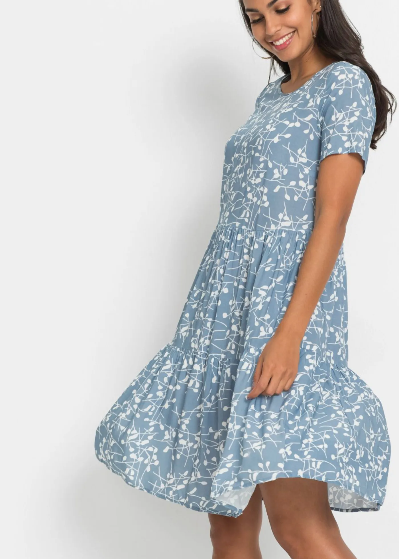 Sale Vestido corto de viscosa fluida Mujer Vestidos|Novedades
