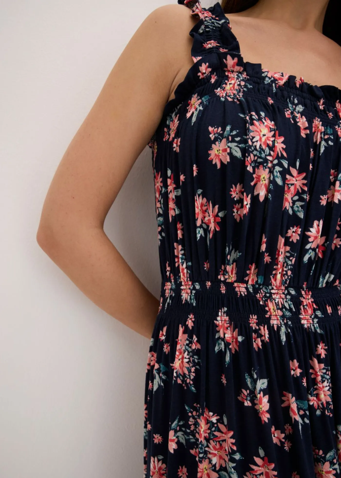 Online Vestido maxi de mezcla de viscosa fluida Mujer Vestidos