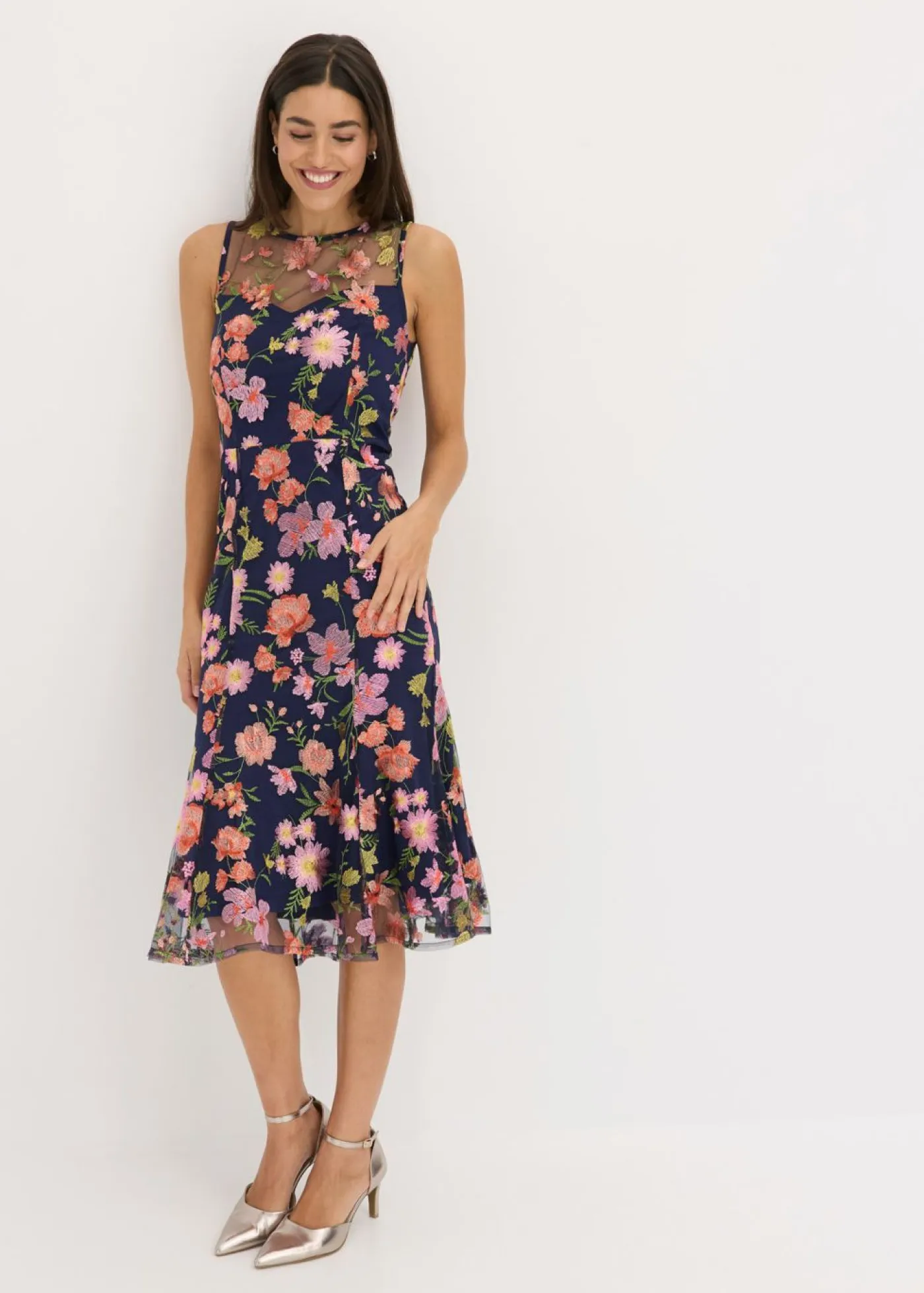 Clearance Vestido midi con bordado floral Mujer Vestidos|Ropa Elegante