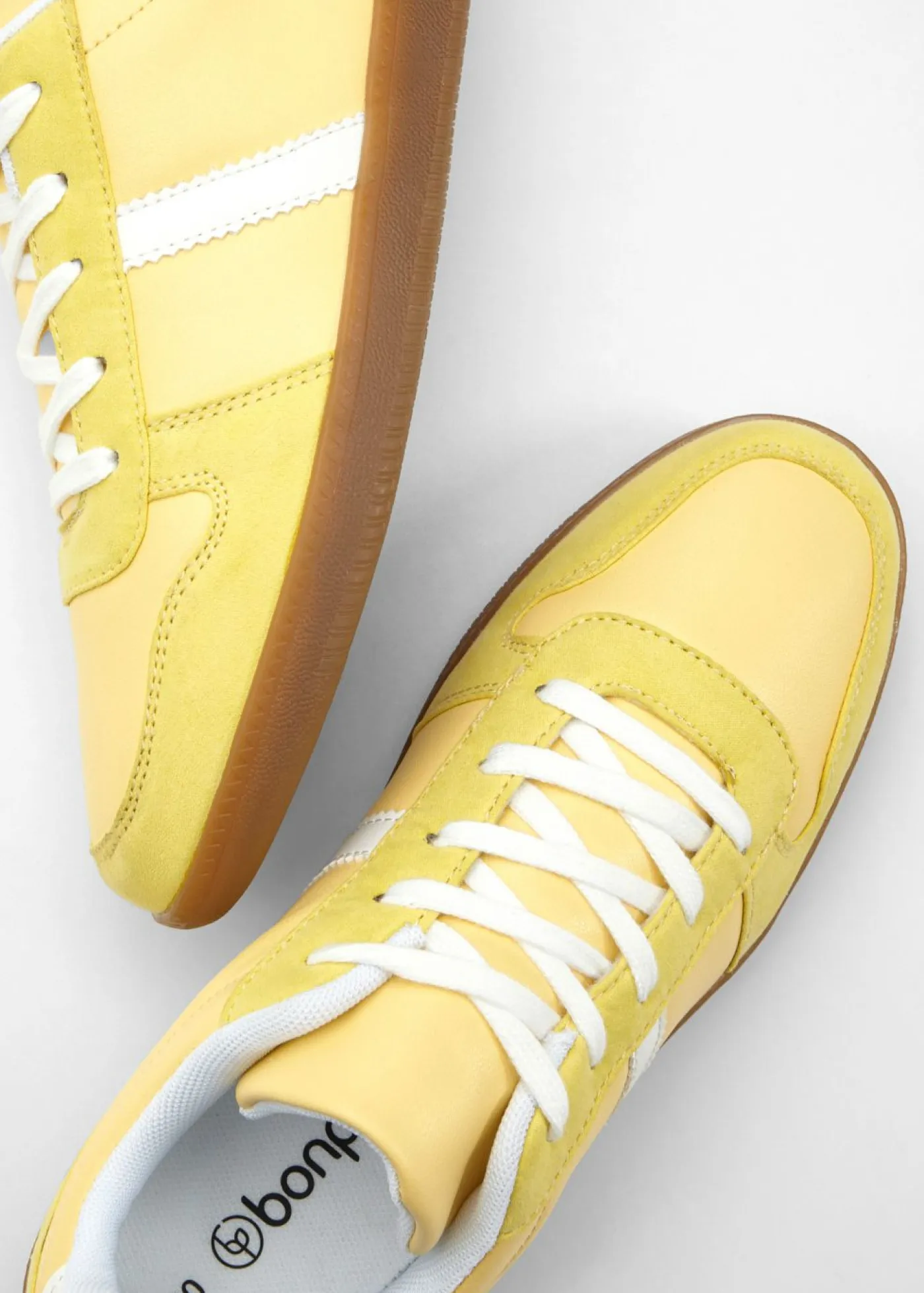 Sale Zapatillas deportivas de estilo retro Mujer Tendencias·Zapatos Veganos|Novedades